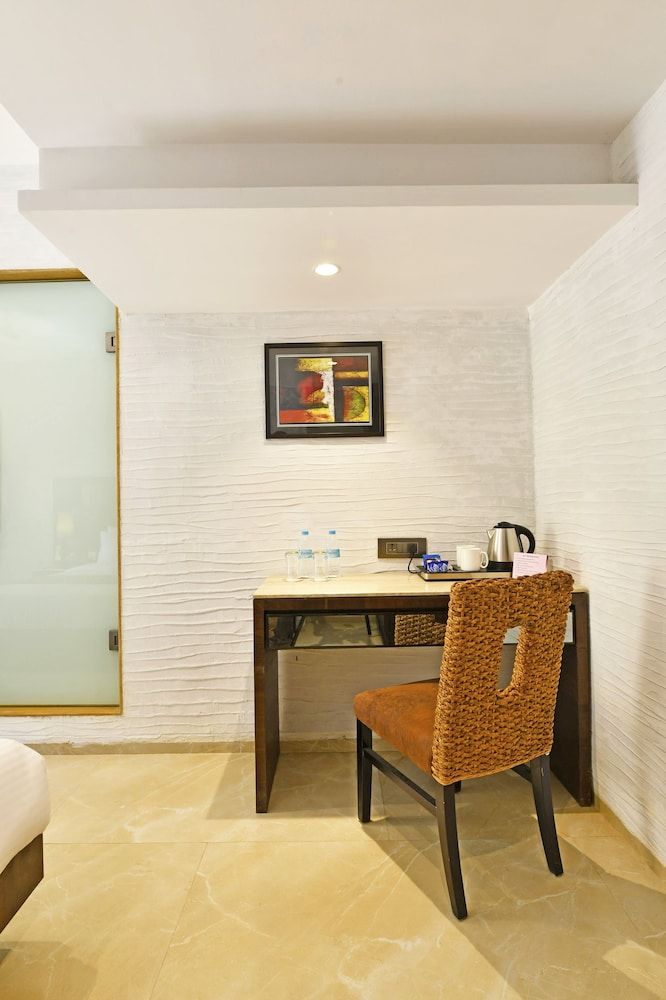 Meritas Countryside Resort Deluxe Room 12