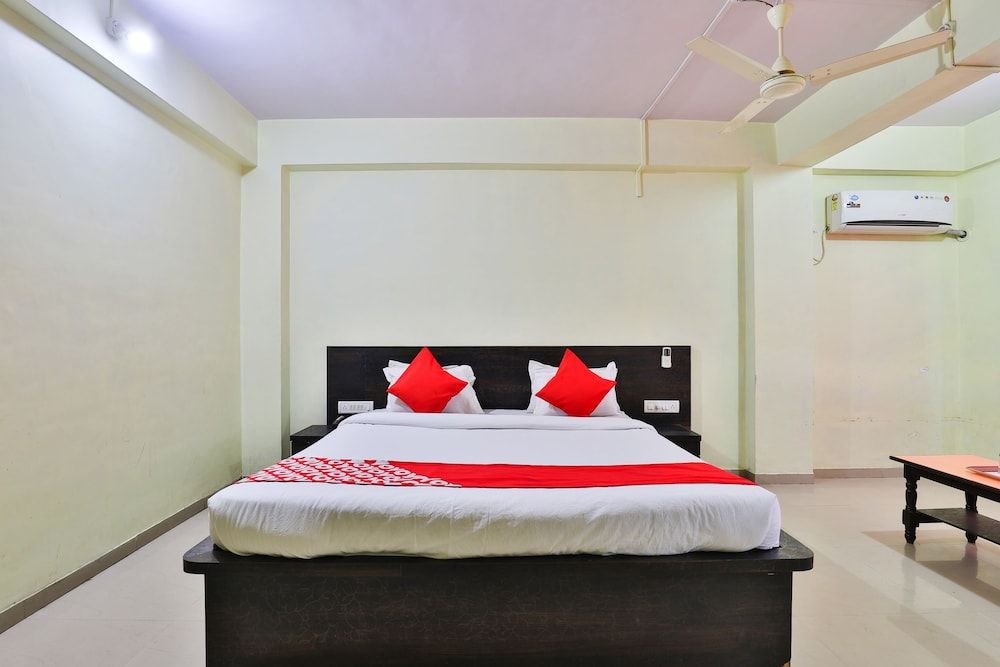 Deluxe Double or Twin Room, 1 Queen Bed