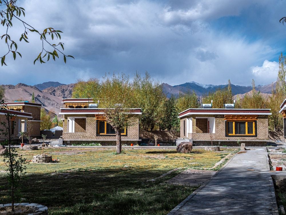 undefined Le Mentok Wellness Resort