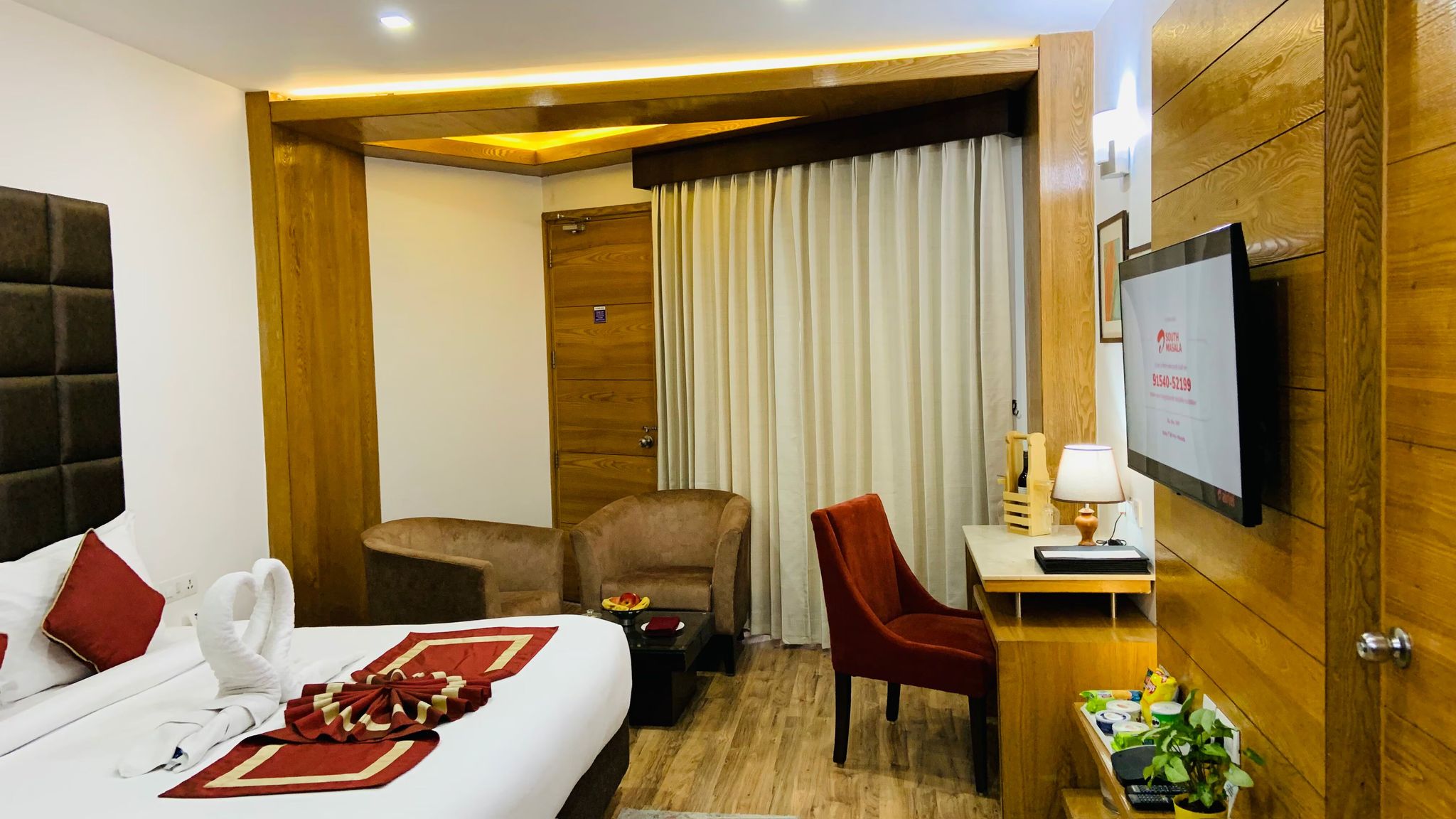 JK Clarks Exotica Dalhousie Deluxe Room with Private Balcony 2