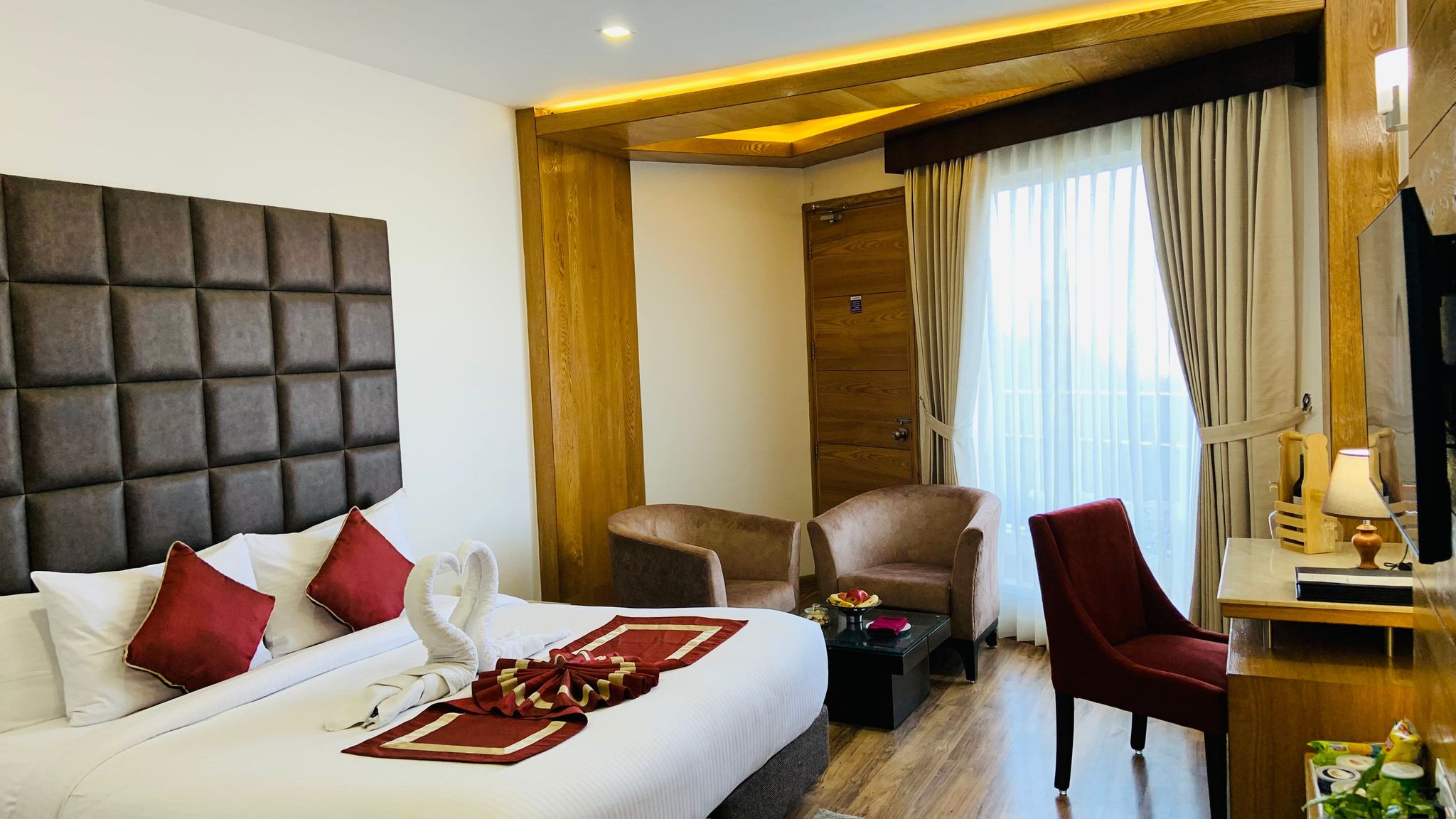Suite Room Mountain View with Balcony