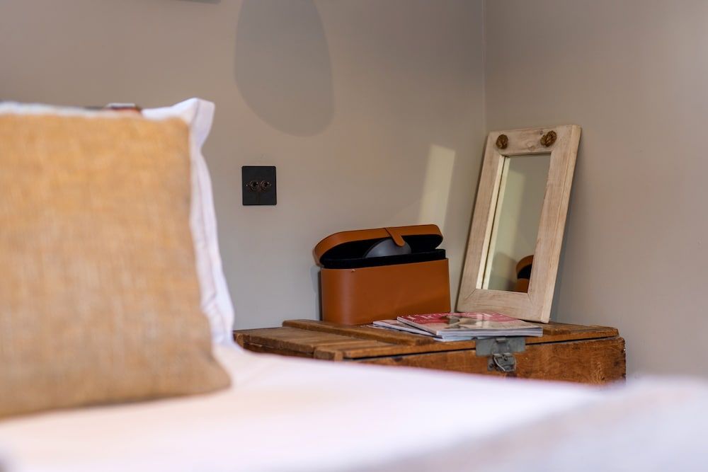 The Wheatsheaf Inn Superior Room 10