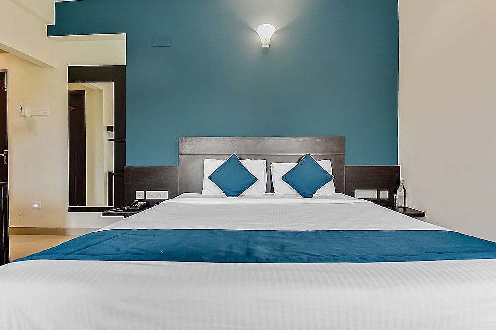 OYO Flagship 18452 Pritam Airport Inn Double or Twin Room 11