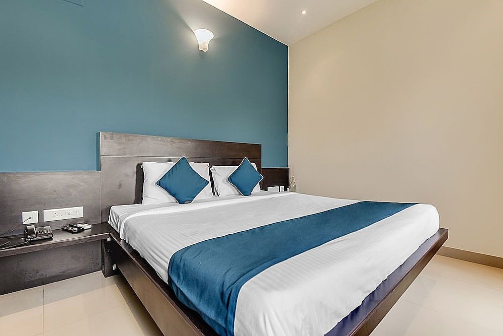 OYO Flagship 18452 Pritam Airport Inn Double or Twin Room 2