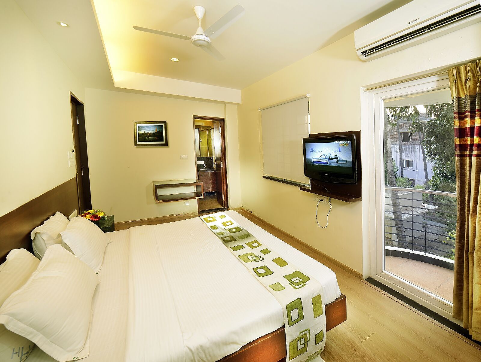 Premium Suite