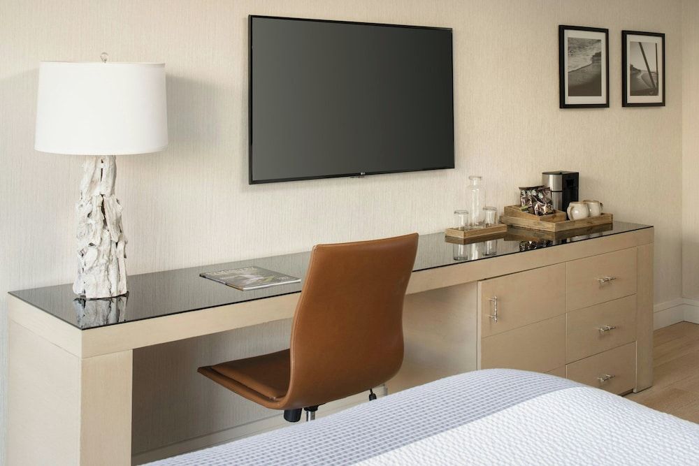 undefined Hotel Paradox, Autograph Collection 9