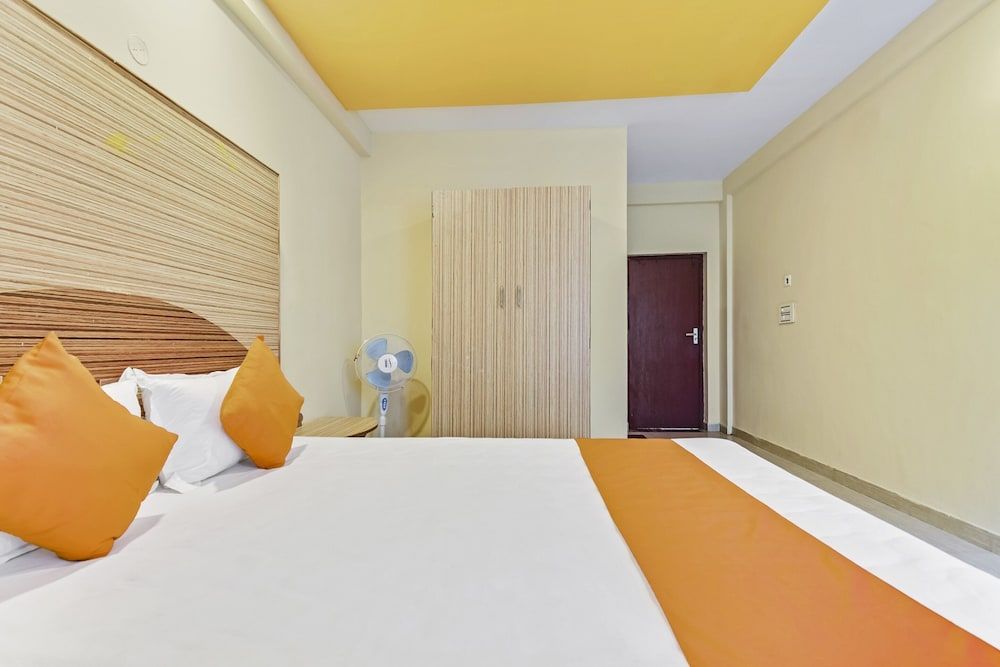 undefined SPOT ON 46956 Kalparukshaa Lodge 10