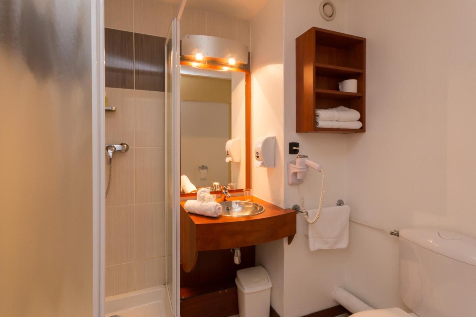 Brit Hotel Rennes Cesson - Le Floréal Double Room 3