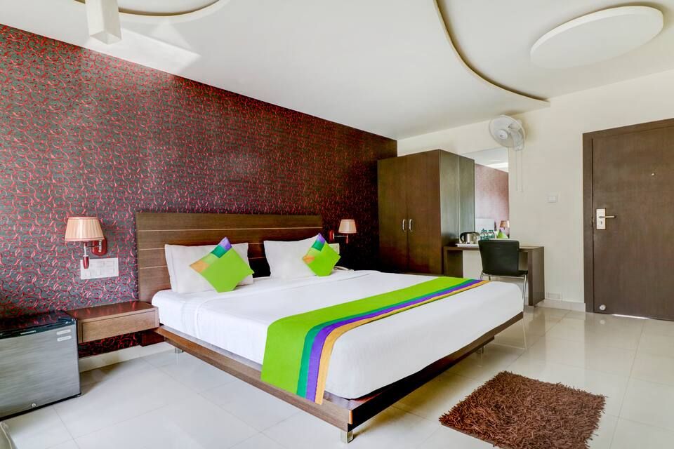 Treebo Trend Orchid Standard Double Room 21