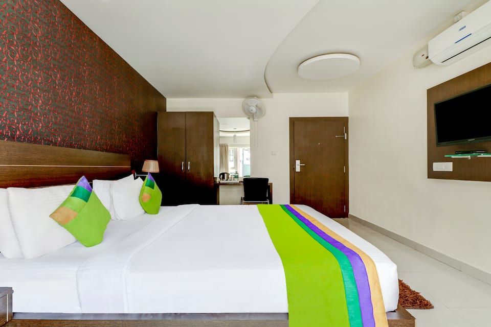 Treebo Trend Orchid Standard Double Room 6