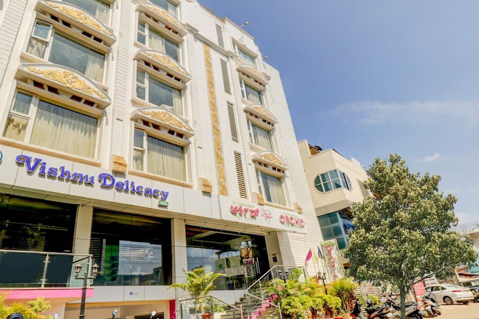 undefined Treebo Trend Orchid 9