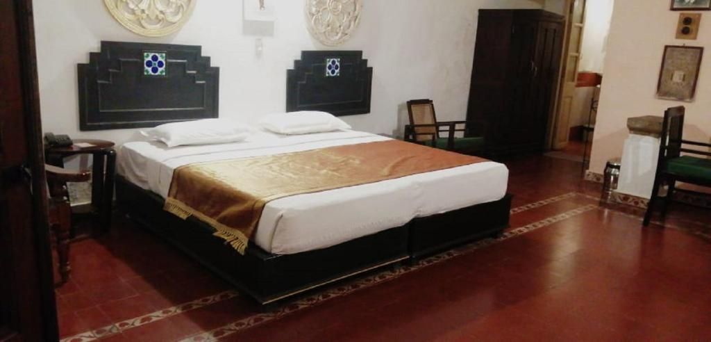 Zamin House Suite