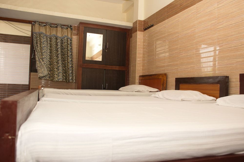 Ulo Raj Residency Executive Room 4