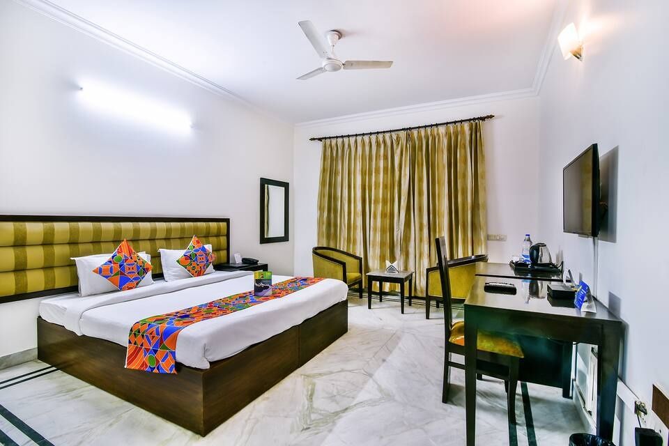 undefined FabExpress Sunshine Residency 9