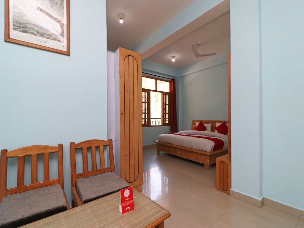 undefined OYO 23570 Hotel New Tashila 9