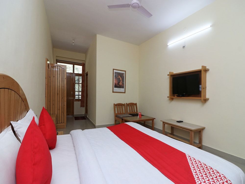 undefined OYO 23570 Hotel New Tashila 10