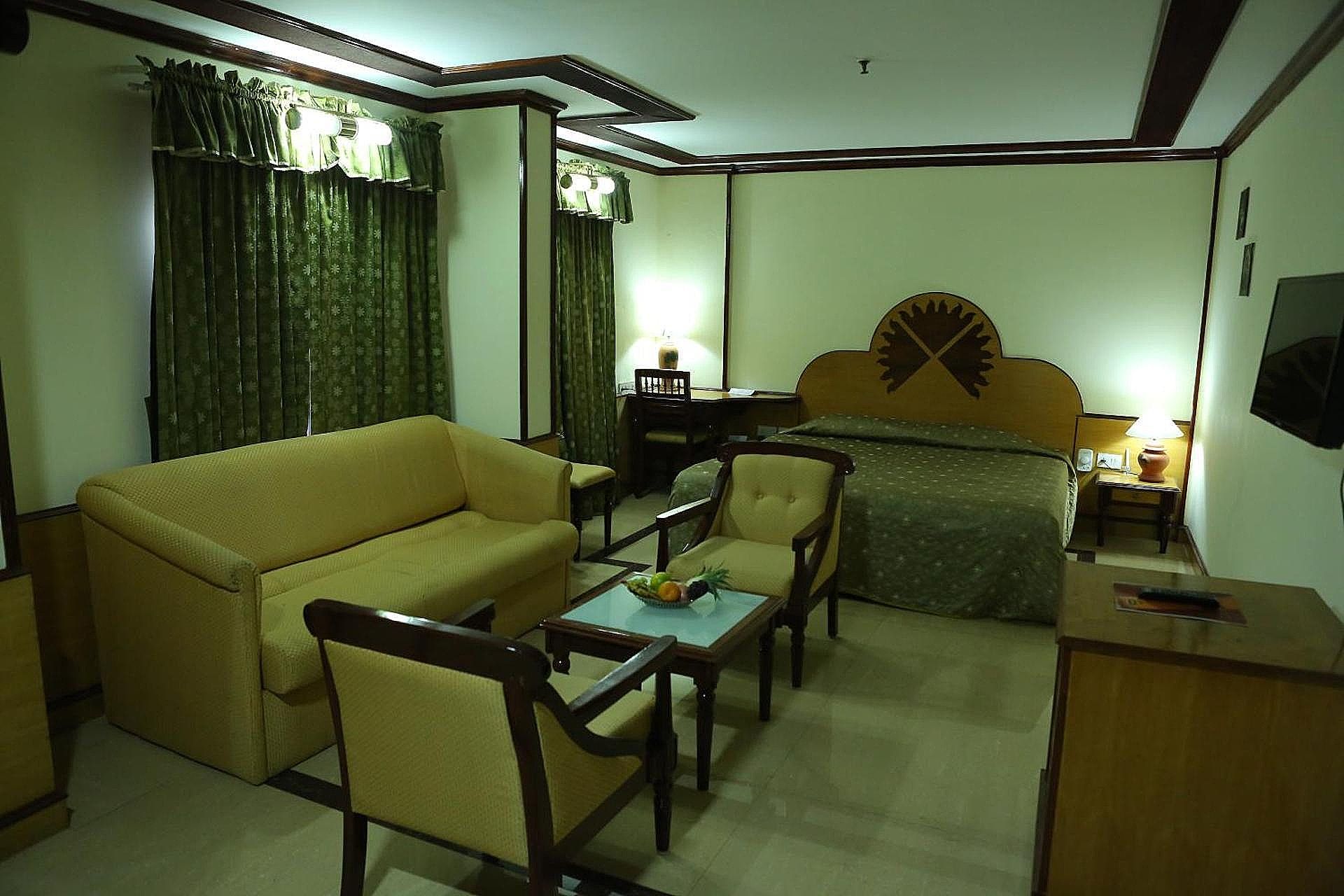 The Surya, Cochin Standard Deluxe 13