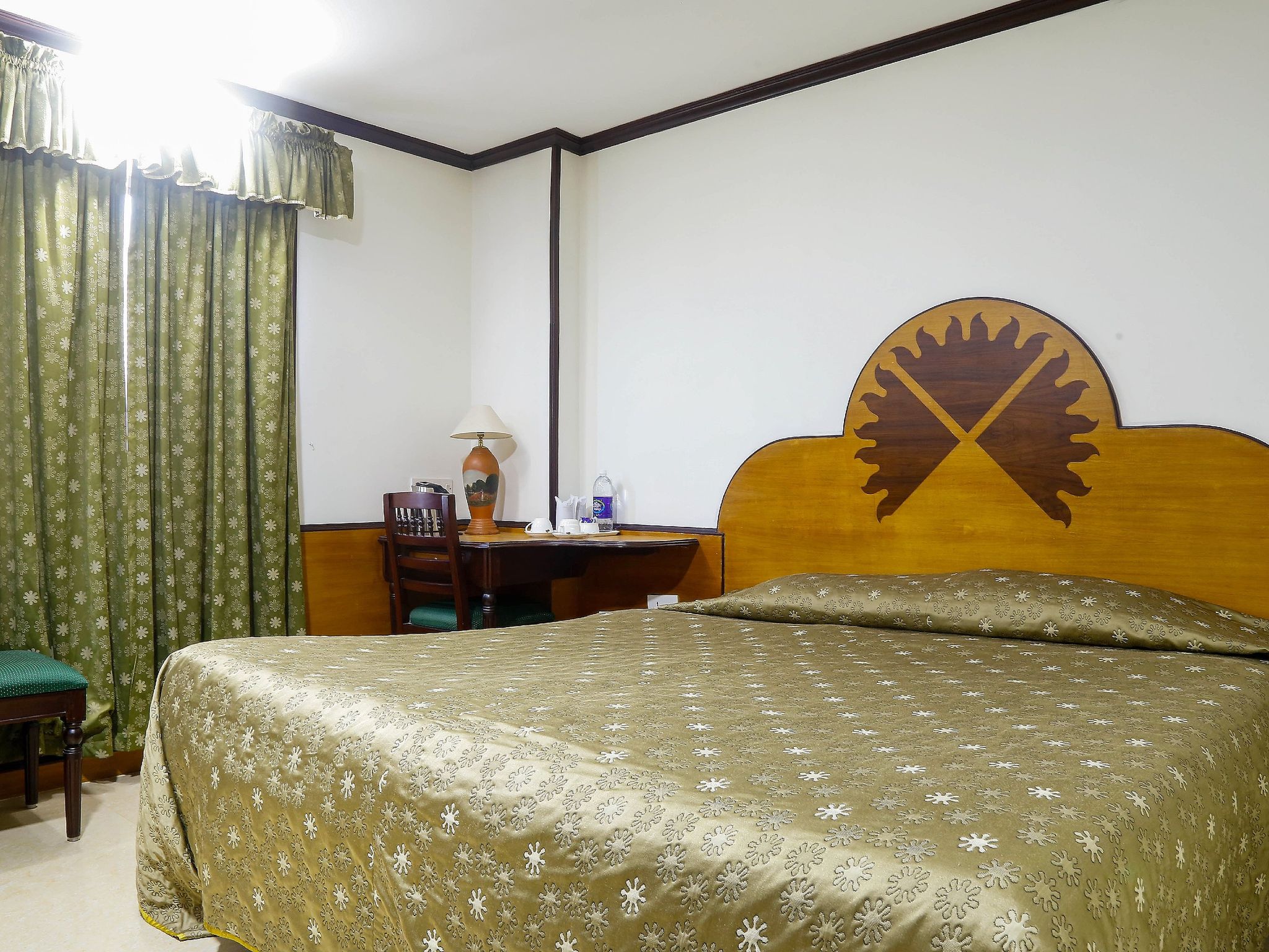 The Surya, Cochin Standard Deluxe 3