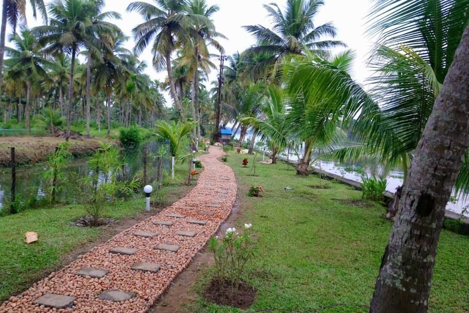 undefined Shady Shores 7