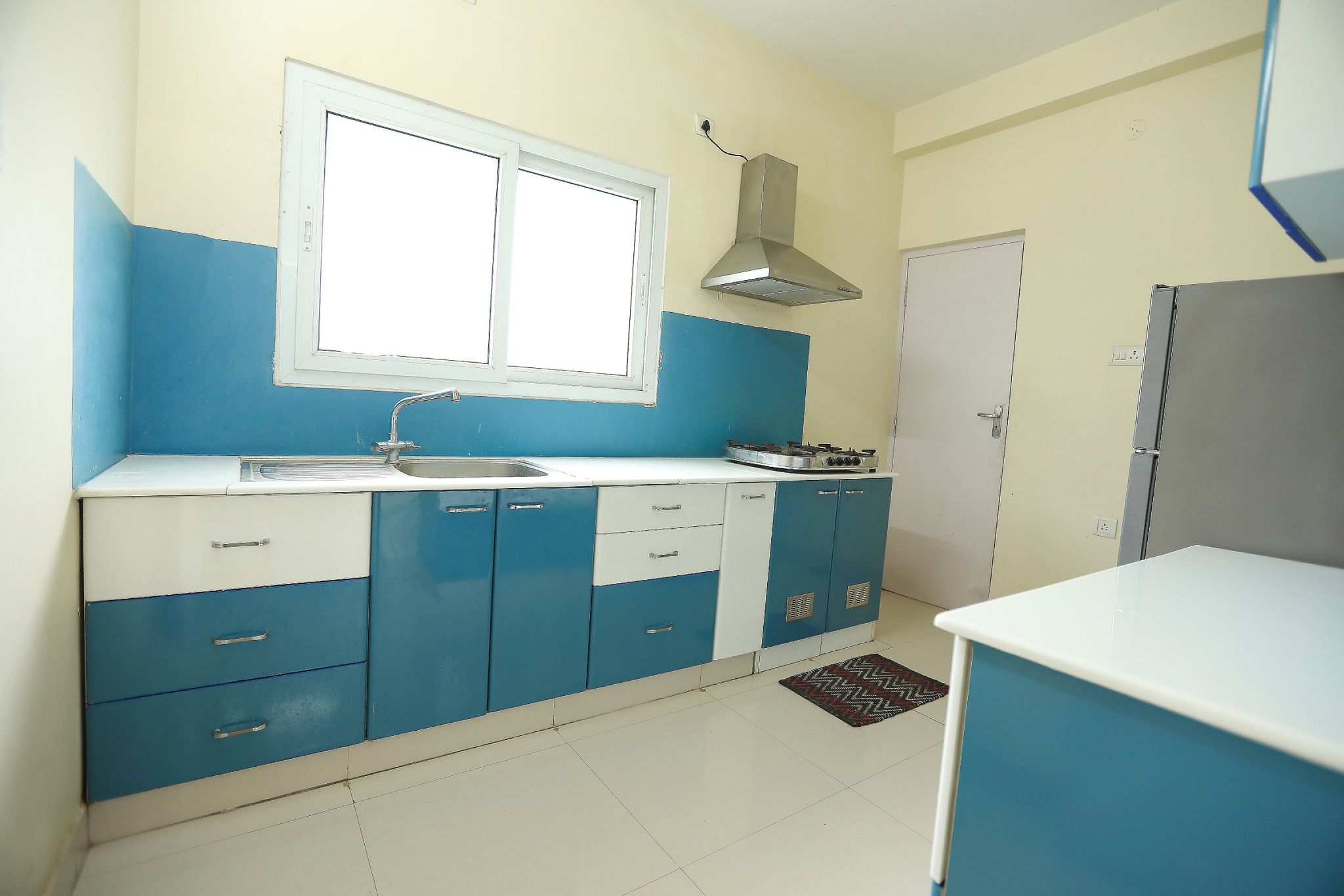 One Bedroom With Kitchen