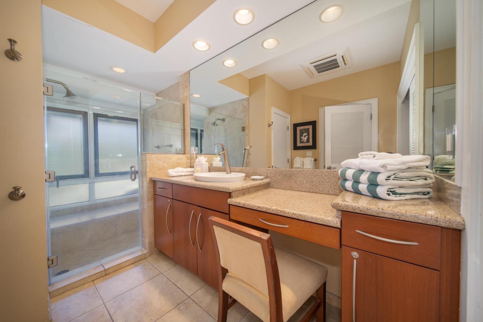 Unit 18G3 Bay Villa Gold Oceanfront 1 Bedroom