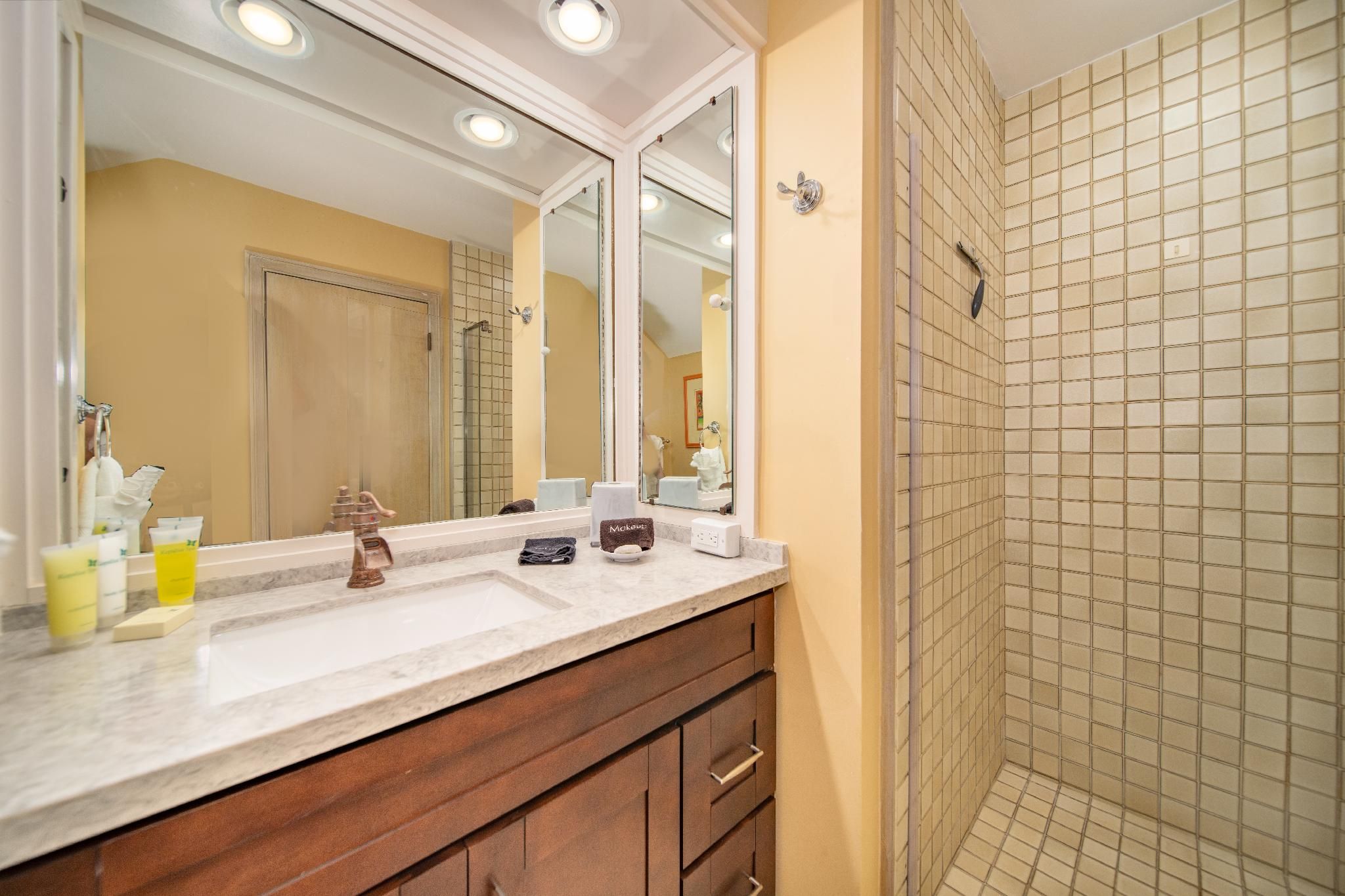 Ridge Villas 2215 - 1 Bedroom Ocean View