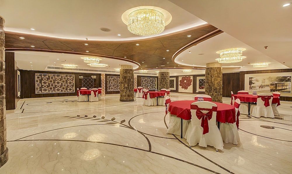 Banquet hall