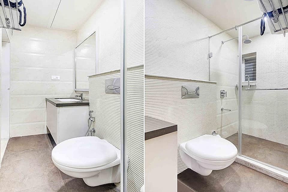 Treebo Premium Tahoora International Standard Double Room 9