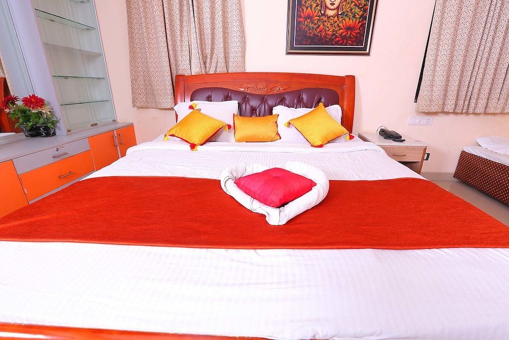 Alegria Residency Deluxe Double Room, City View 15