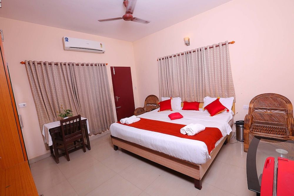 Alegria Residency Deluxe Double Room, City View 5