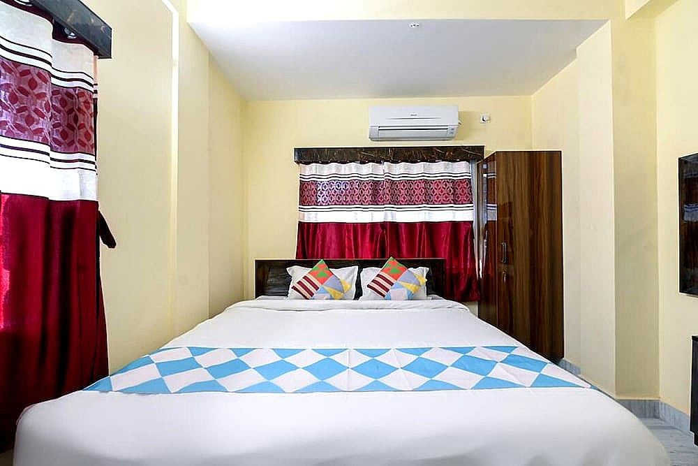 undefined Goroomgo Comfortable Stay kolkata 4