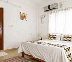 Hospitality Inn Cochin Home Stay Double Bed A/C