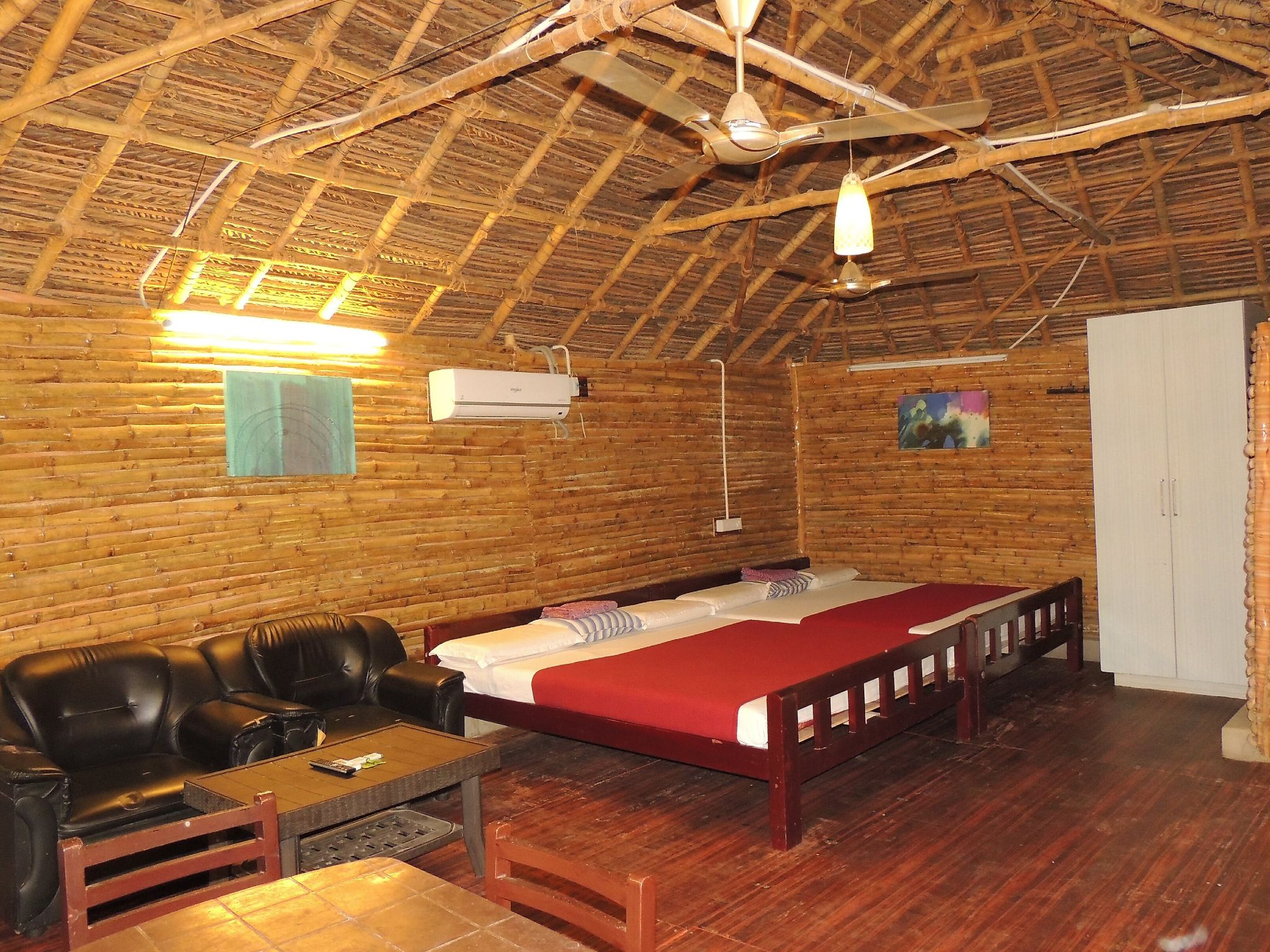 Grand Oceana Beach Resort HUT 4