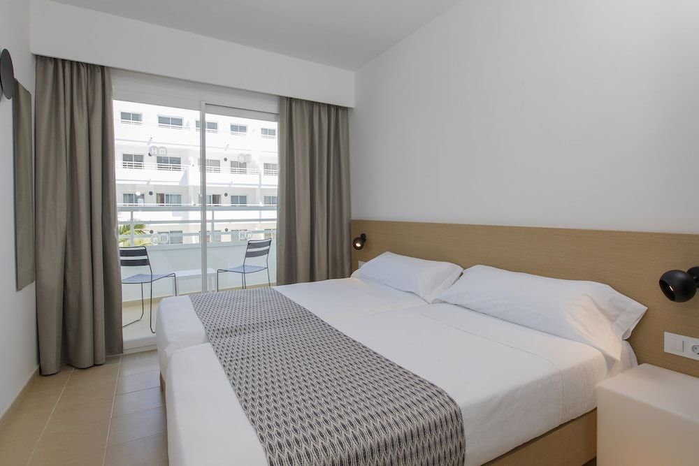 Standard Apartment, 1 Bedroom, Balcony (Double)