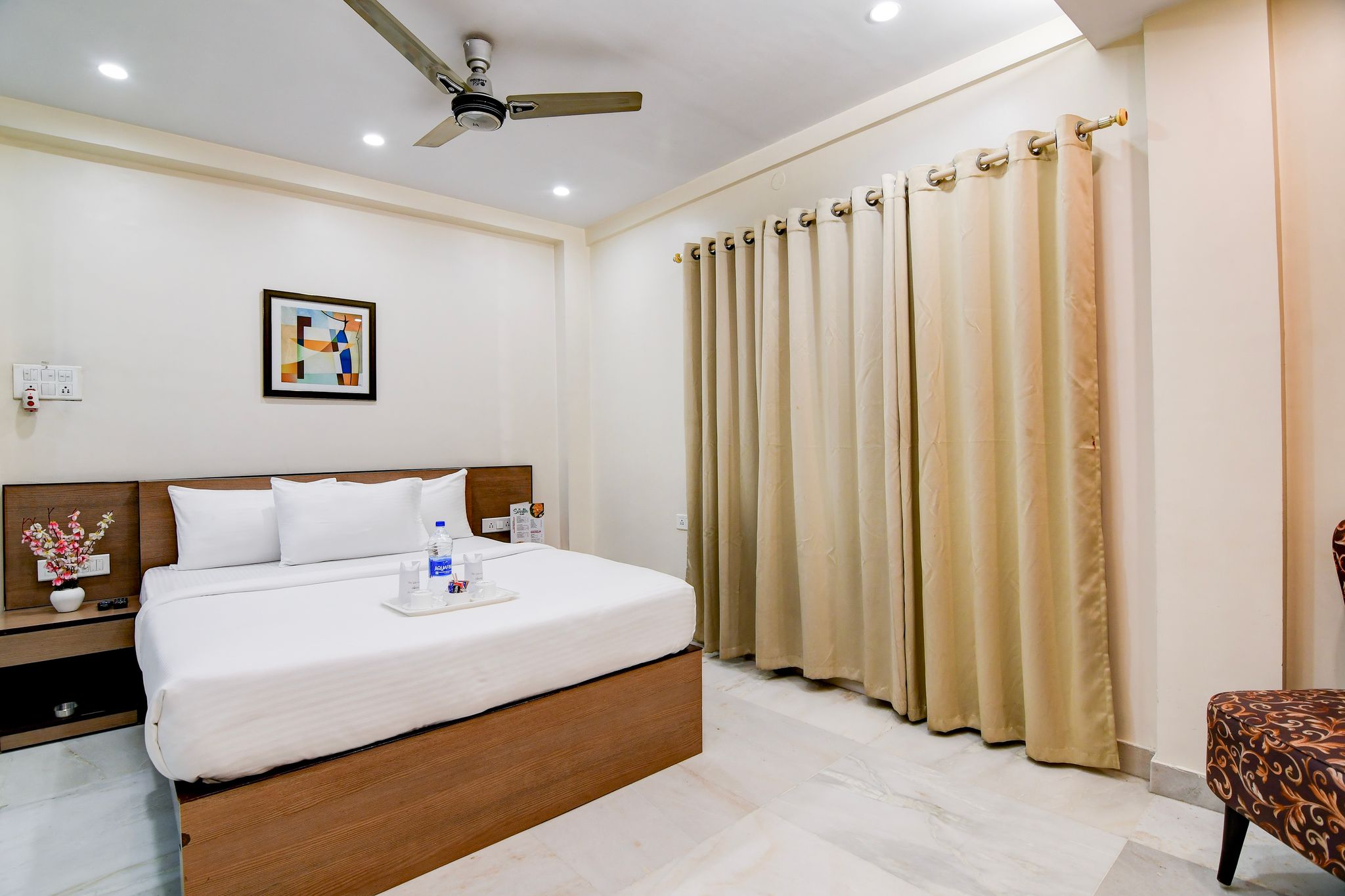 The Inn Standard Double Room, 1 King Bed 2