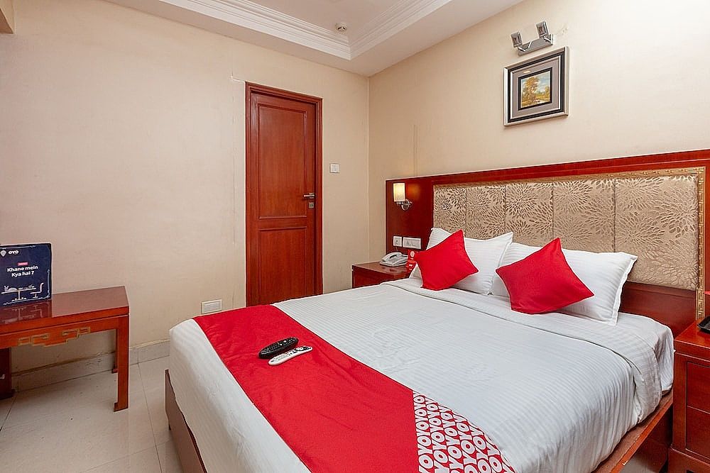 Edition O 30030 Hotel Metro Grand Double or Twin Room 11