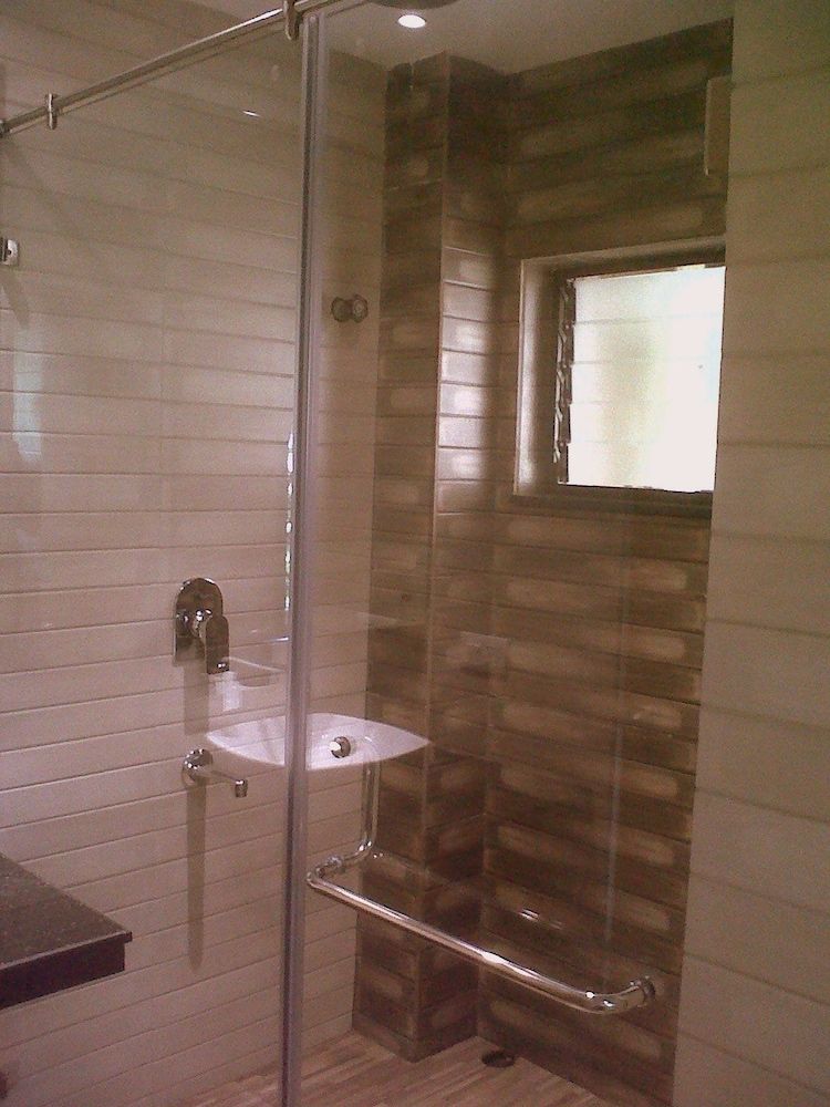 Palm Village Resort Executive Room 3