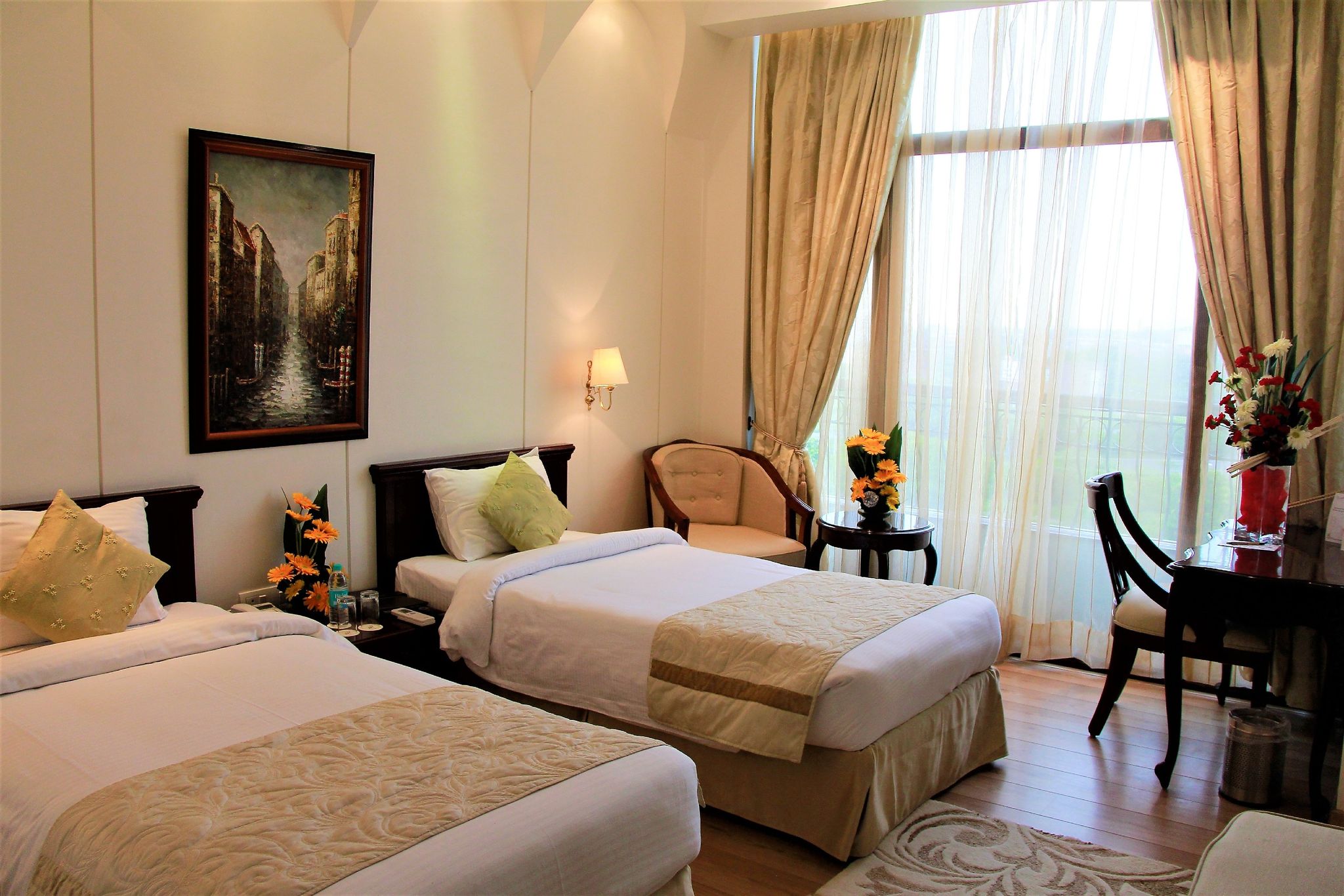 Welcomhotel by ITC Hotels, Bella Vista, Panchkula - Chandigarh Standard Room, 2 Twin Beds, City View (Deluxe Twin) 3