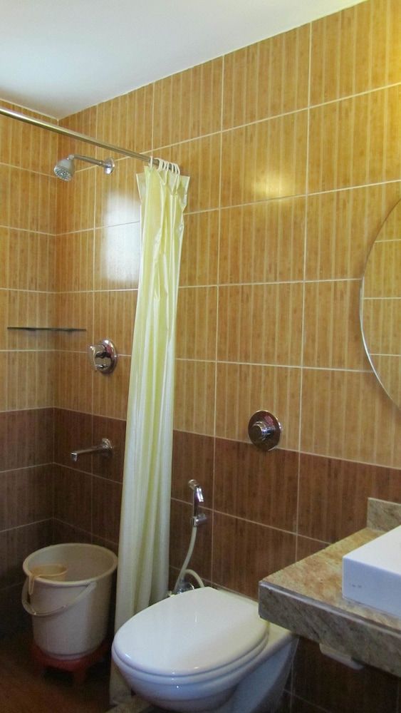 Hotel Bhammar's Inn- A Pure Veg Premium Room 15