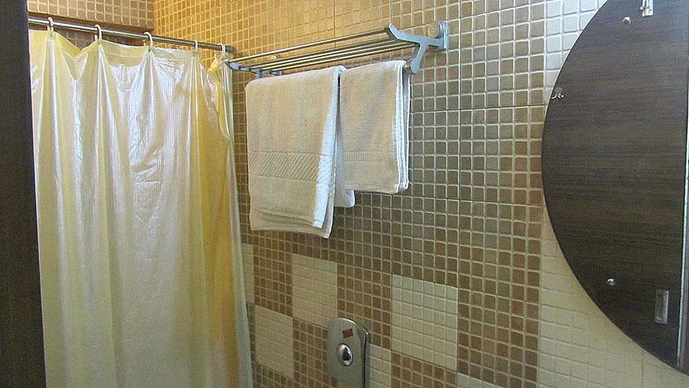 Hotel Bhammar's Inn- A Pure Veg Premium Room 12