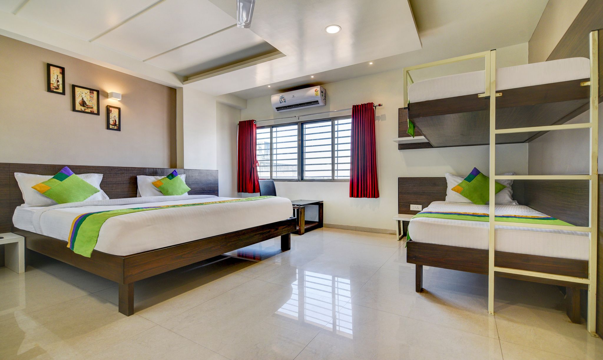 Treebo Shree Sai Suites Deluxe Double Room 13