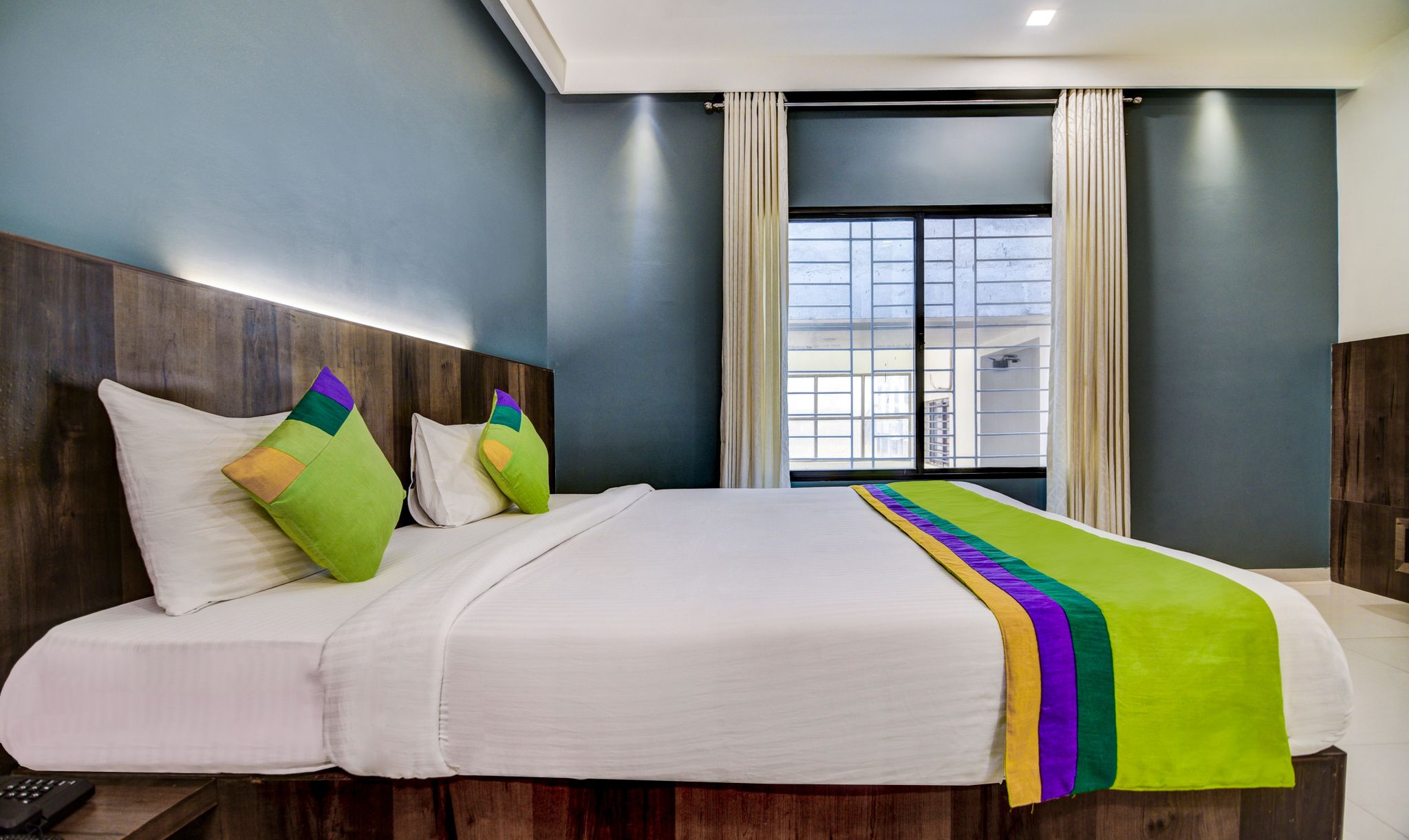 Treebo Shree Sai Suites Standard Double Room 7