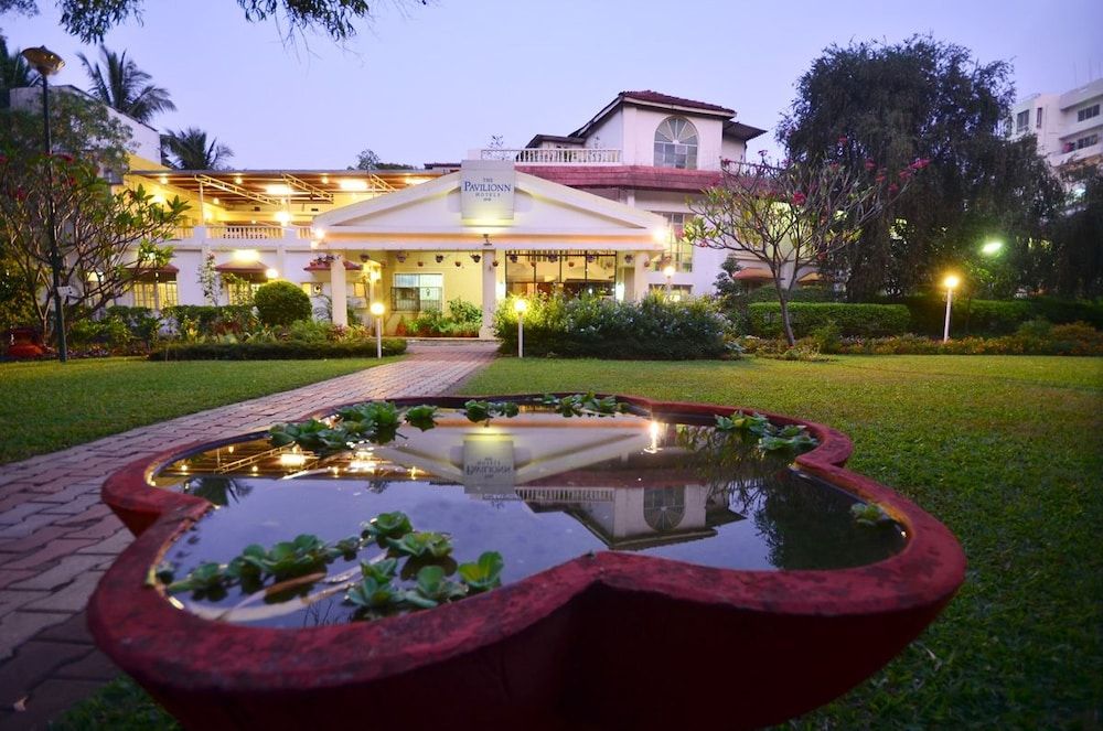 undefined Hotel Pavillion 2