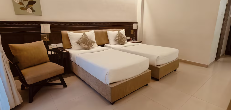 Deluxe Twin Bed Ac Room