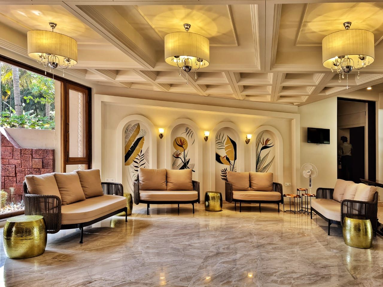 undefined Hotel Pavillion 4