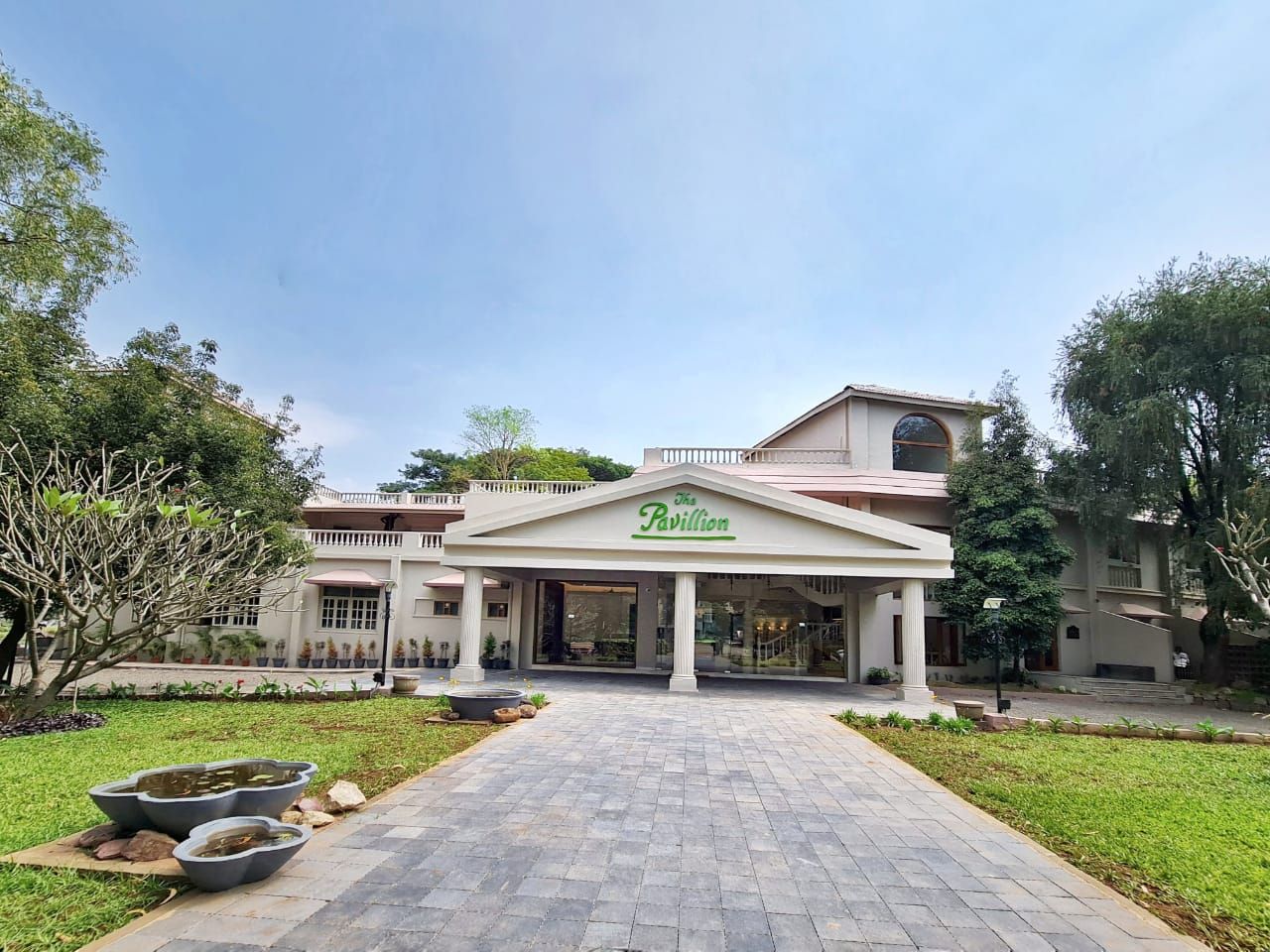 undefined Hotel Pavillion 7