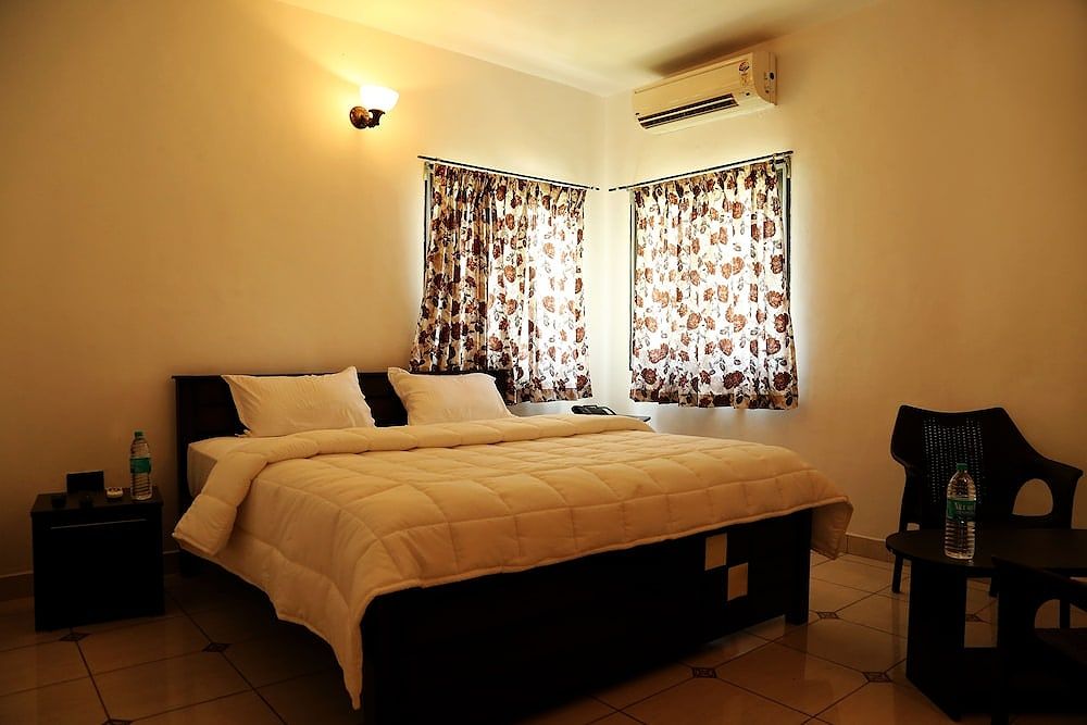 Peakland Hotels and Resorts Suite, Garden View 5