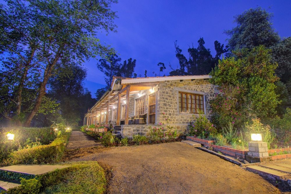 undefined Misty Cove One 6