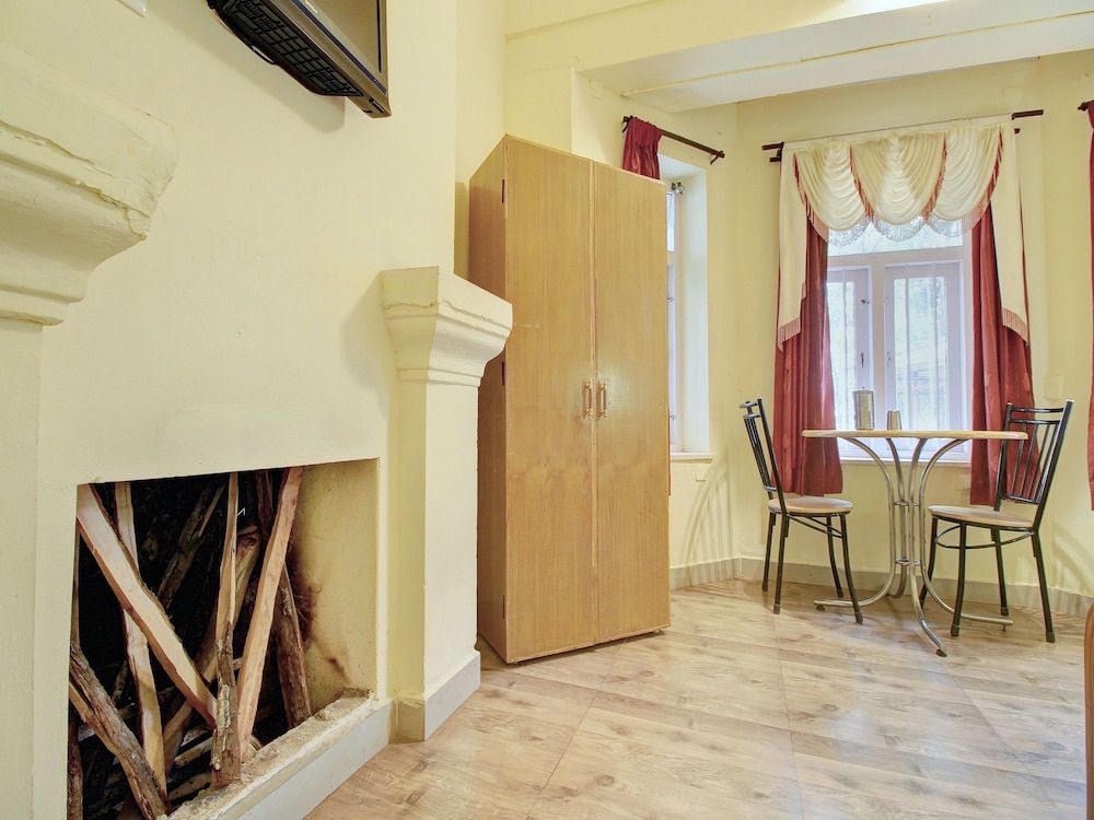 OYO 4910 Home Stay Crescent Park Standard Double or Twin Room, 1 Double Bed, Private Bathroom 11