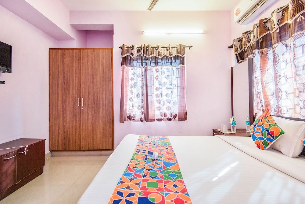 FabHotel Sorgam Service Apartment Deluxe Room 4